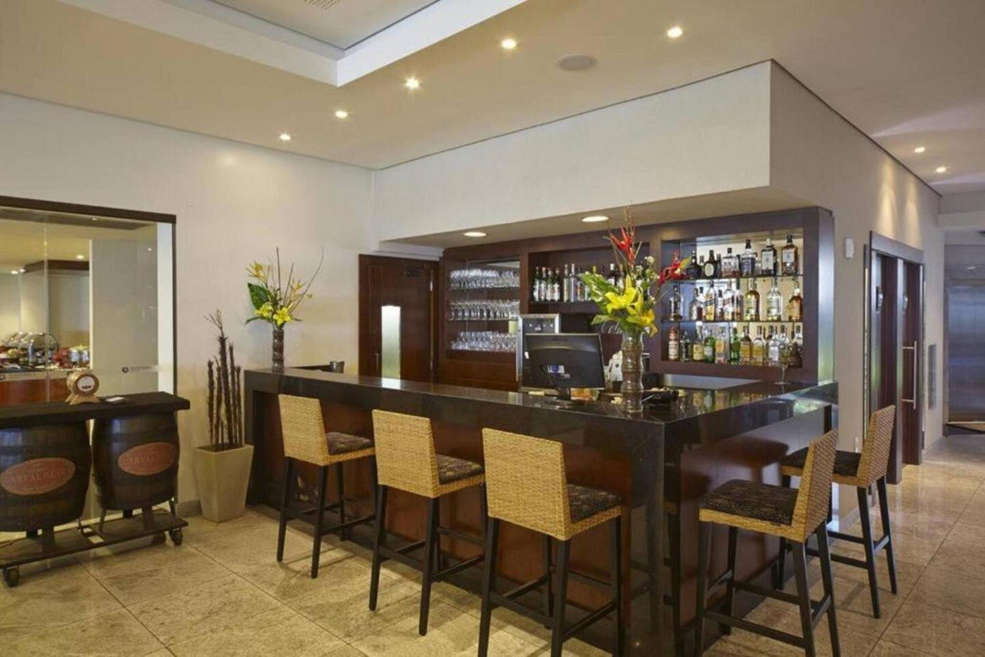 Apartamento Flat Beira Mar Academia Piscina Boa Viagem Recife - Com Cafe Da Manha Opcional Exterior foto